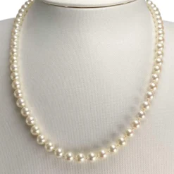 Collier d'occasion or 750 jaune perle de culture 46cm