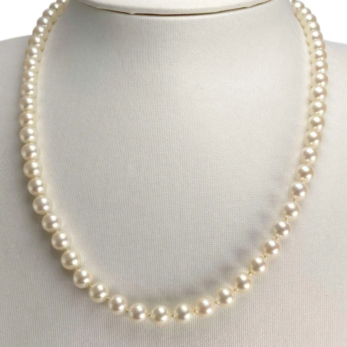 Collier d'occasion or 750 jaune perle de culture 46cm