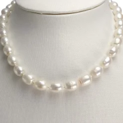 Collier d'occasion or 750 jaune perles de culture