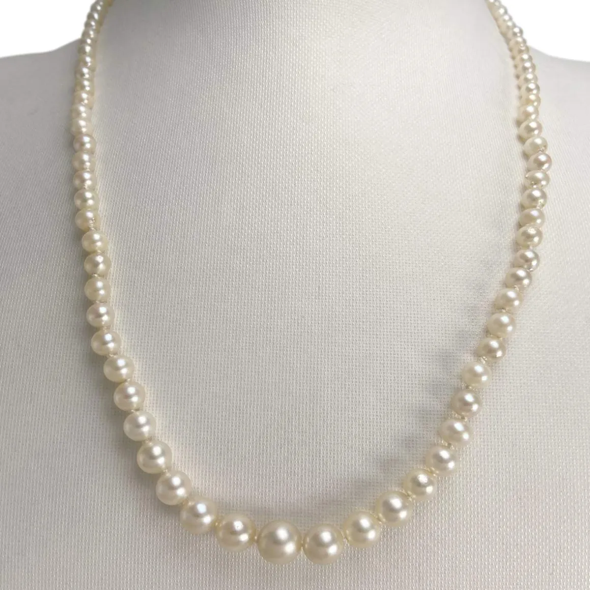 Collier en chute d'occasion or 750 jaune maille perles perle de culture