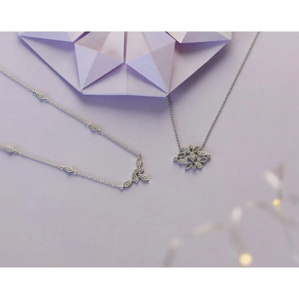 Collier or blanc 375 zirconia 43 cm