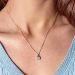 Collier plaqué or agate zirconias bleus 45 cm