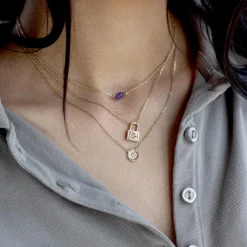 Collier plaqué or jaune améthyste 42 à 45 cm