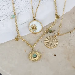 Collier plaqué or médaille ciselée 48 cm