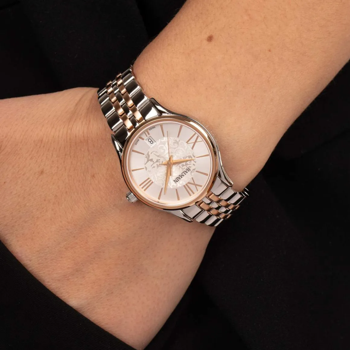 Montre BALMAIN tradition femme bracelet acier inoxydable bicolore rose