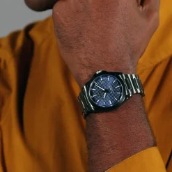 Montre BOSS strike homme bracelet acier