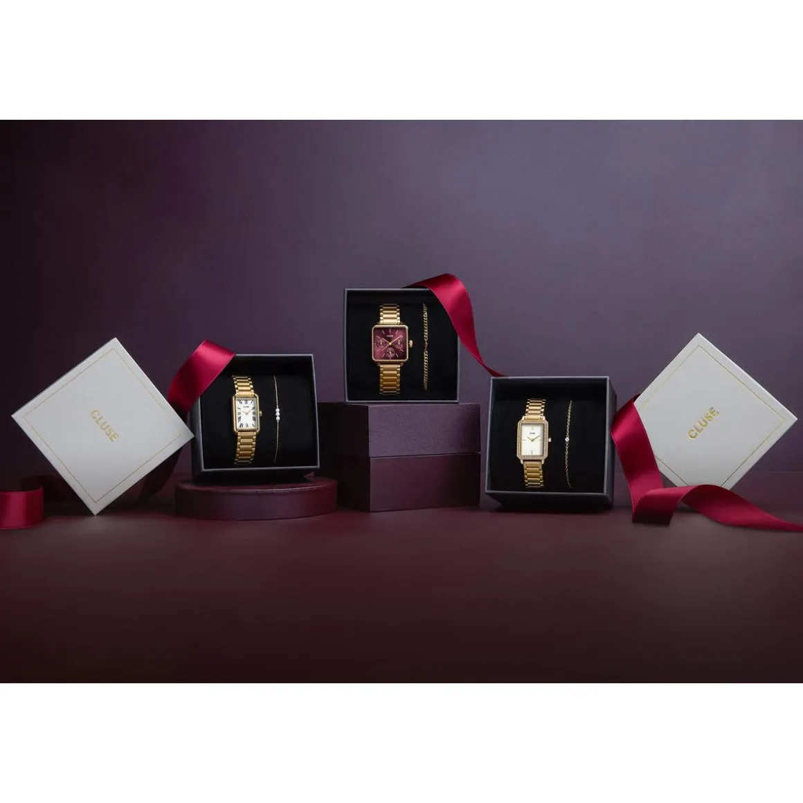 Montre CLUSE FESTIVE 25 Femme cadran blanc bracelet acier inoxydable doré