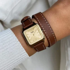 Montre CLUSE GRACIEUSE PETITE Femme cadran doré bracelet cuir marron