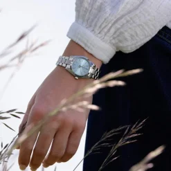 Montre femme HERITAGE bracelet acier blanc