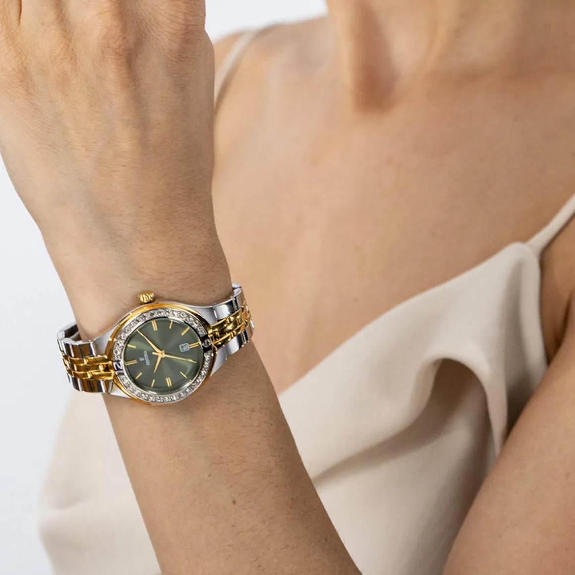 Montre FESTINA femme bracelet acier inoxydable bicolore