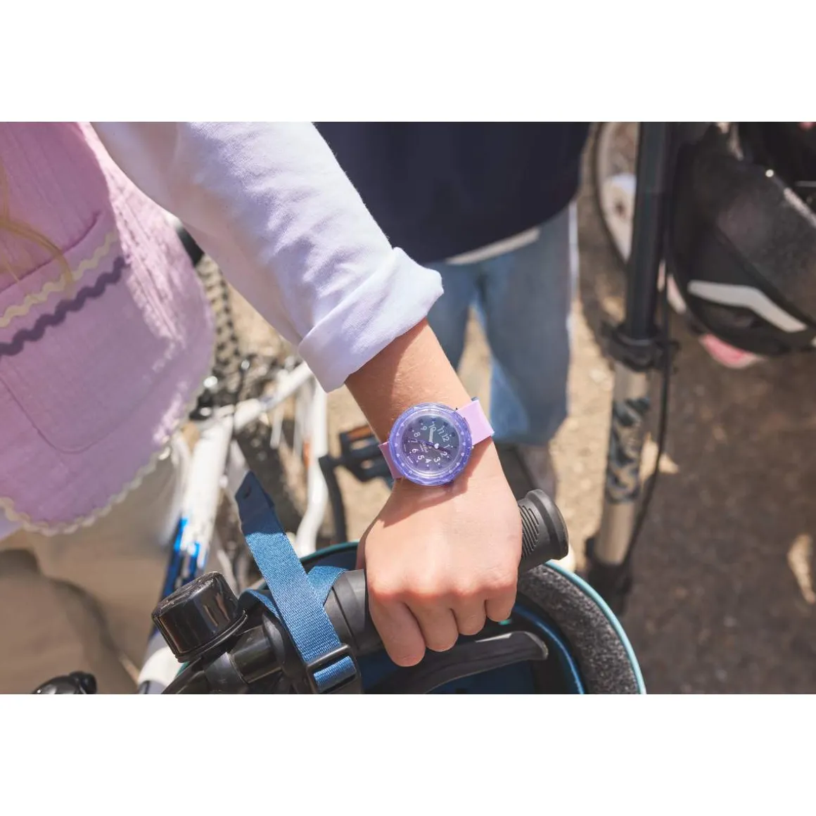 Montre FLIK FLAK FUZE IN PURPLE enfant cadran violet bracelet silicone violet