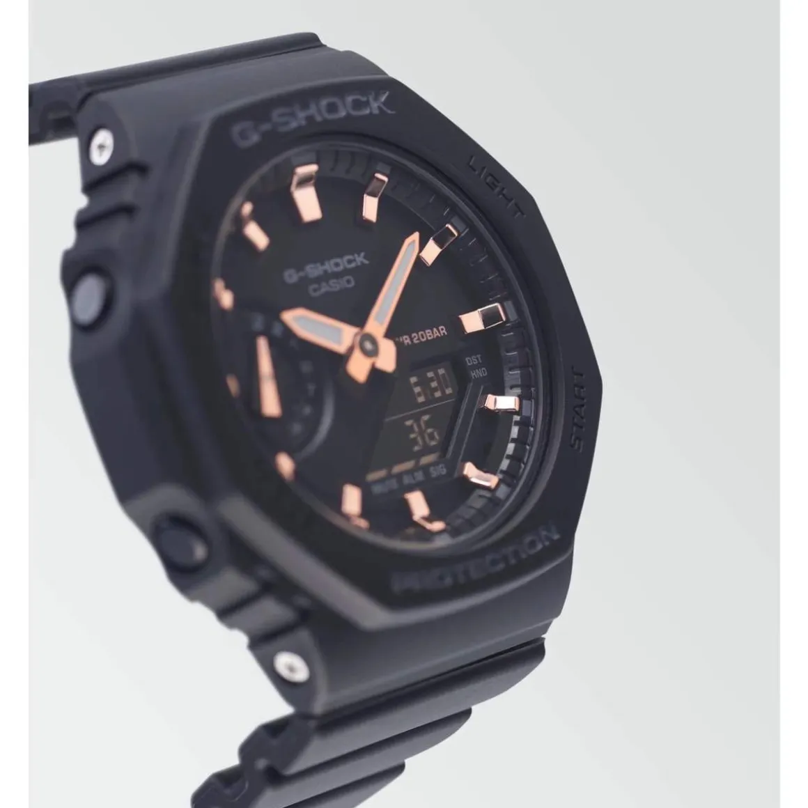 Montre G-SHOCK femme bracelet résine noire