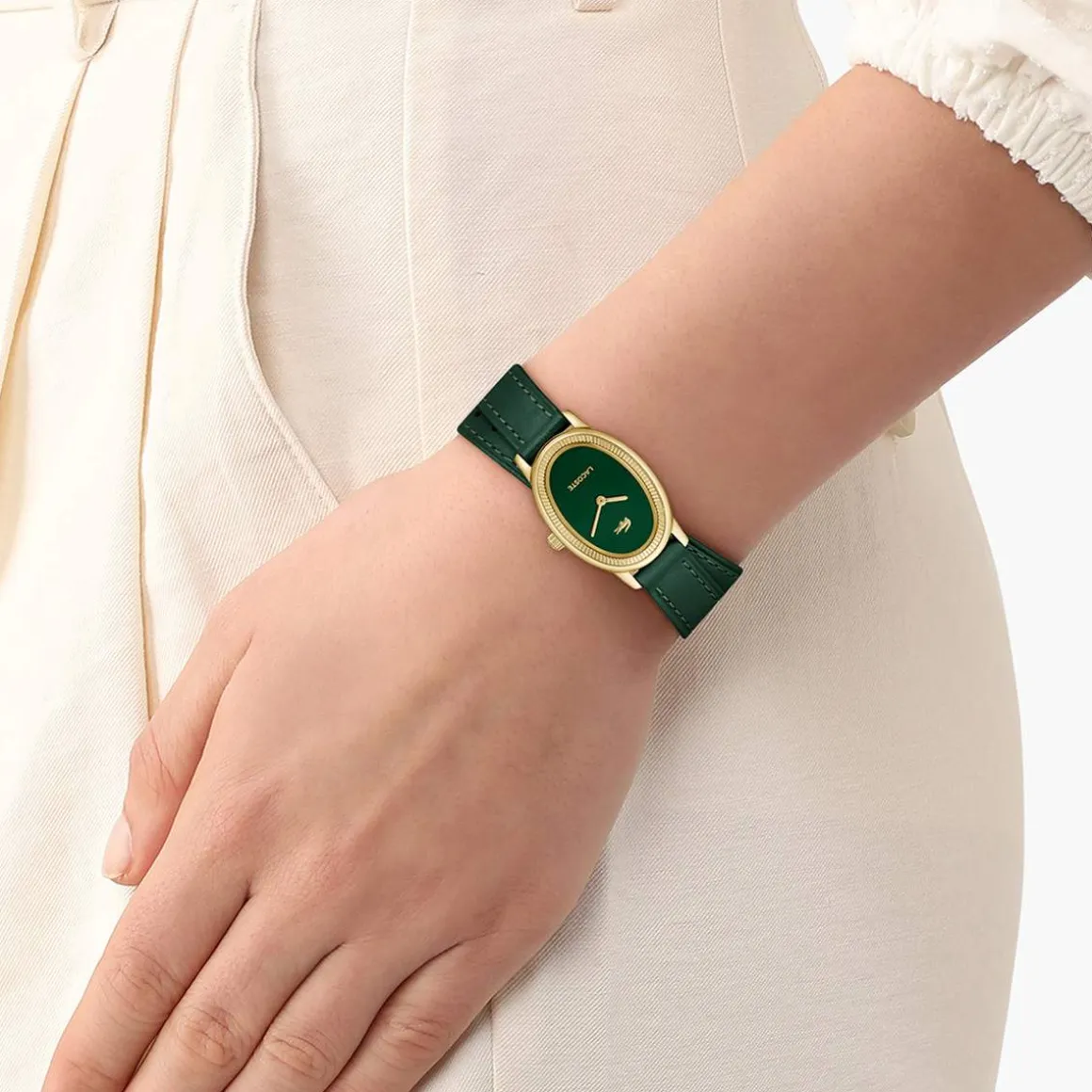 Montre LACOSTE parisienne femme bracelet cuir vert
