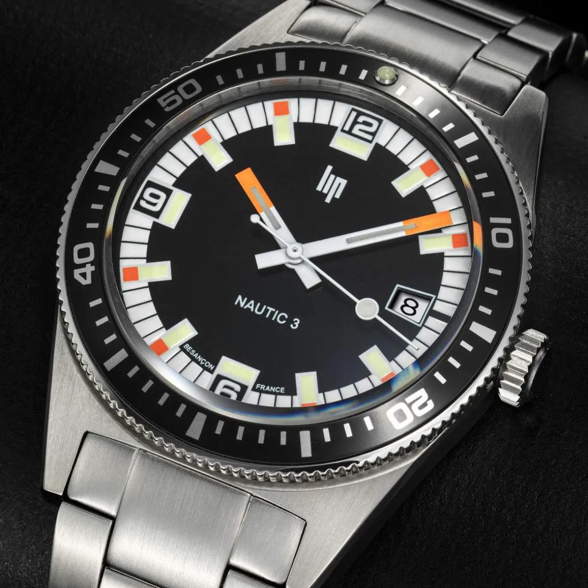 Montre LIP homme automatique, bracelet métal argent