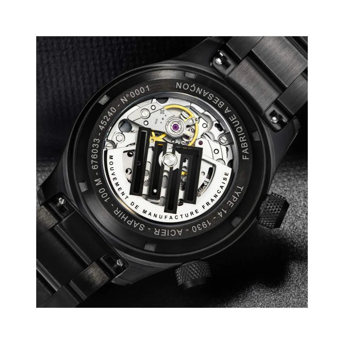 Montre LIP MANUFACTURE type 14 homme automatique, bracelet acier inoxydable noir