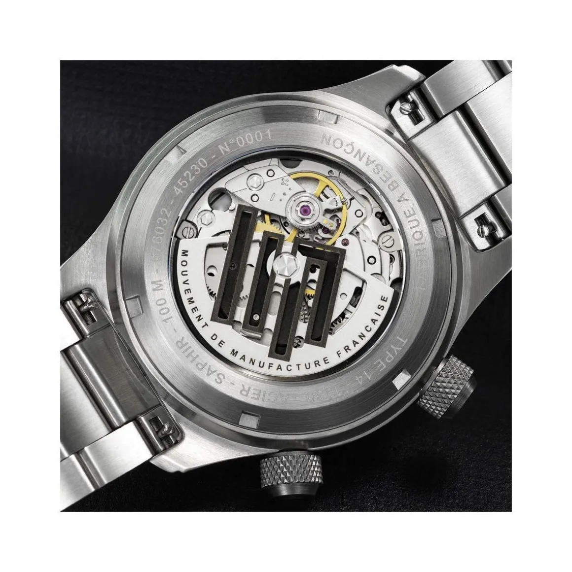 Montre LIP MANUFACTURE type 14 homme automatique, bracelet acier inoxydable argent