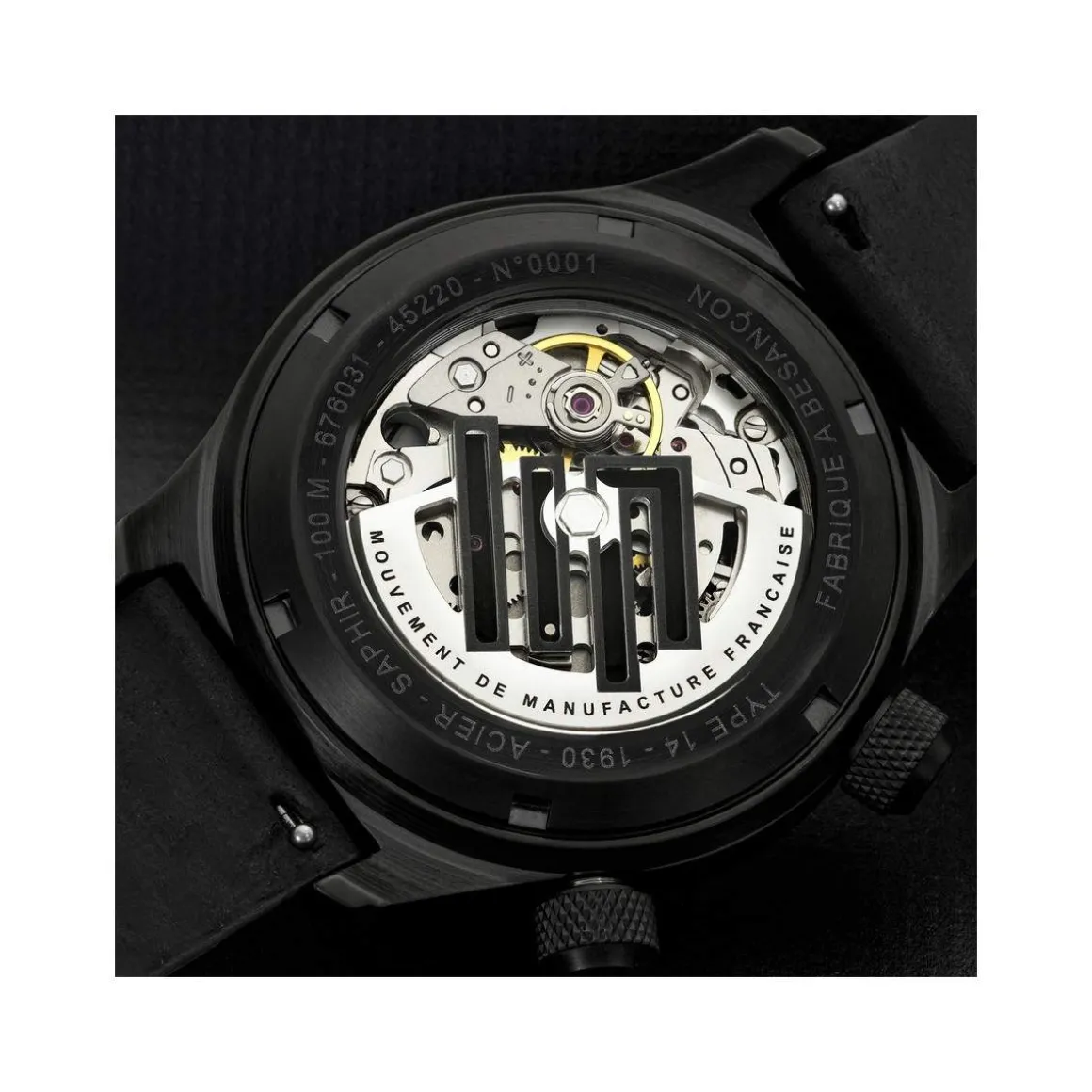 Montre LIP MANUFACTURE type 14 homme automatique, bracelet cuir noir