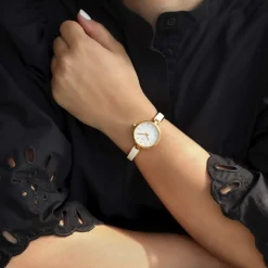 Montre MATY femme, bracelet acier inoxydable bicolore
