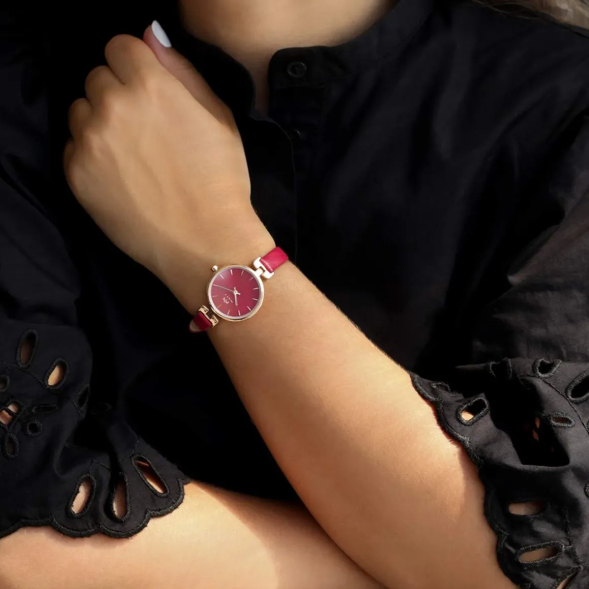Montre MATY femme, bracelet cuir rouge