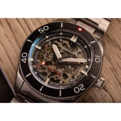 Montre SPINNAKER Midcroft homme automatique bracelet acier