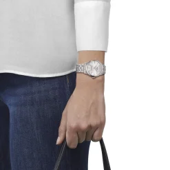 Montre TISSOT t-classic homme automatique bracelet acier gris