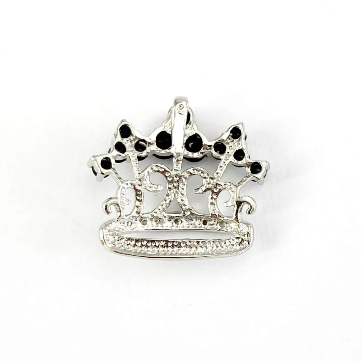 Pendentif d'occasion couronne or 750 blanc saphirs diamants