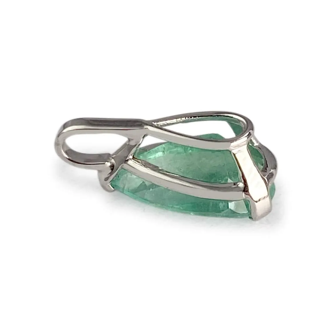 Pendentif d'occasion or 750 blanc émeraude