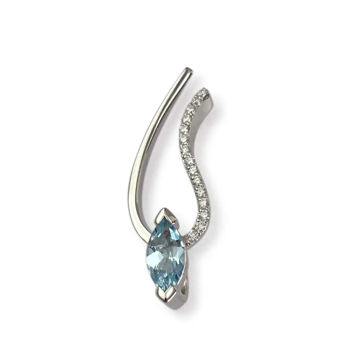 Pendentif d'occasion or 750 blanc topaze Sky blue traitée diamants