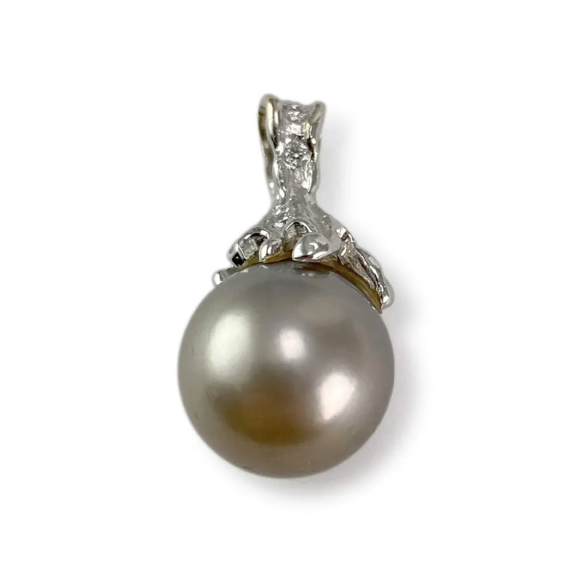 Pendentif or 750 blanc perle des mers du sud diamants