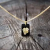 Pendentif or jaune 375 zodiaque scorpion onyx noir