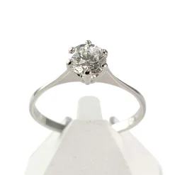 Solitaire d'occasion or 750 blanc diamant 0.65 carat