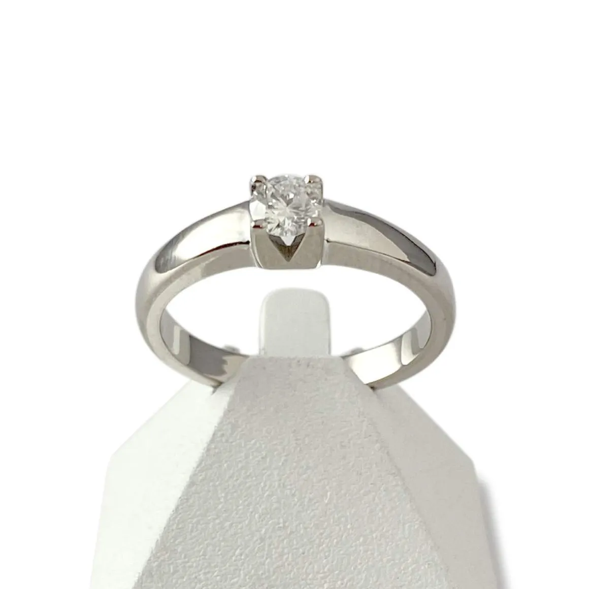 Solitaire d'occasion or 750 blanc diamant