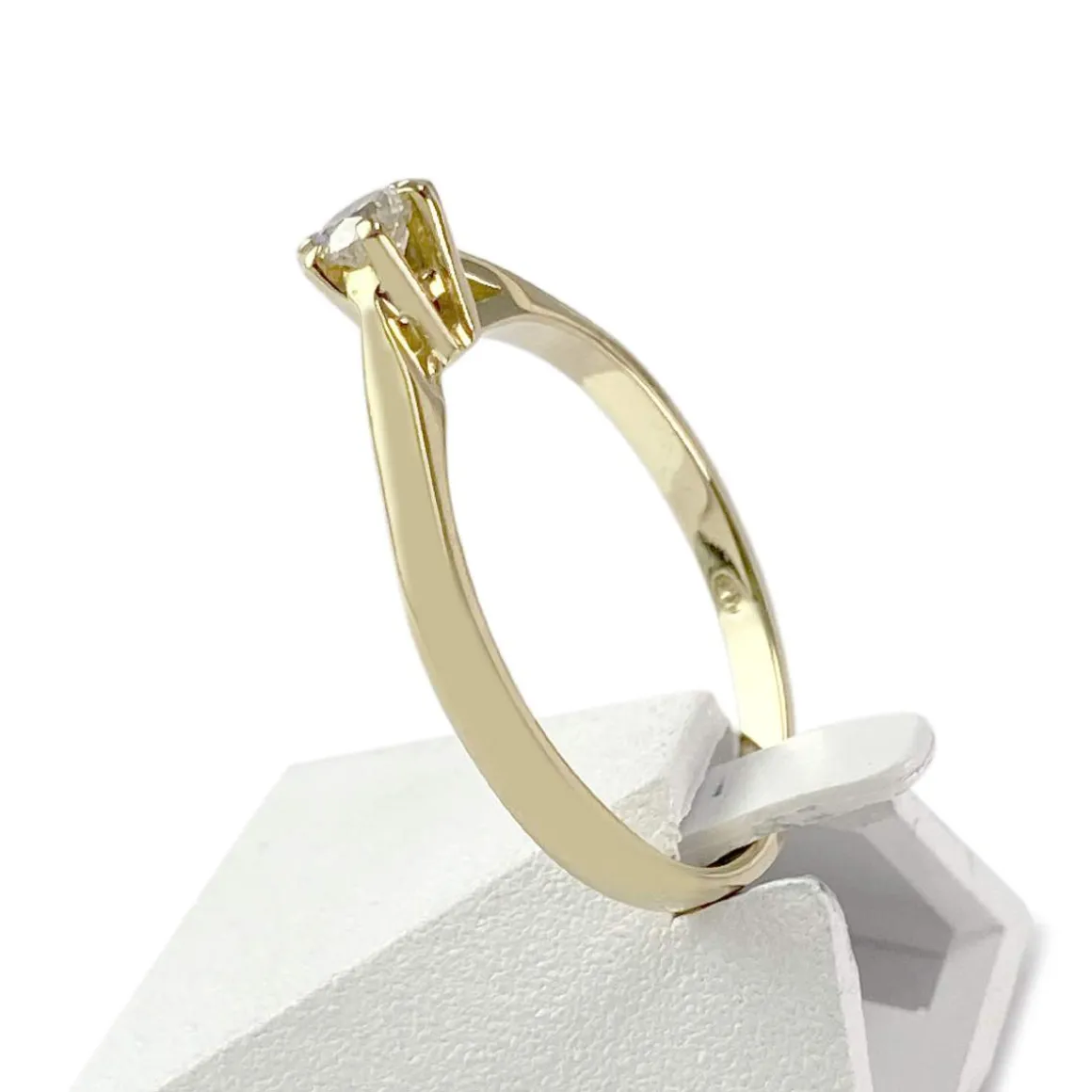 Solitaire d'occasion or 750 jaune diamant