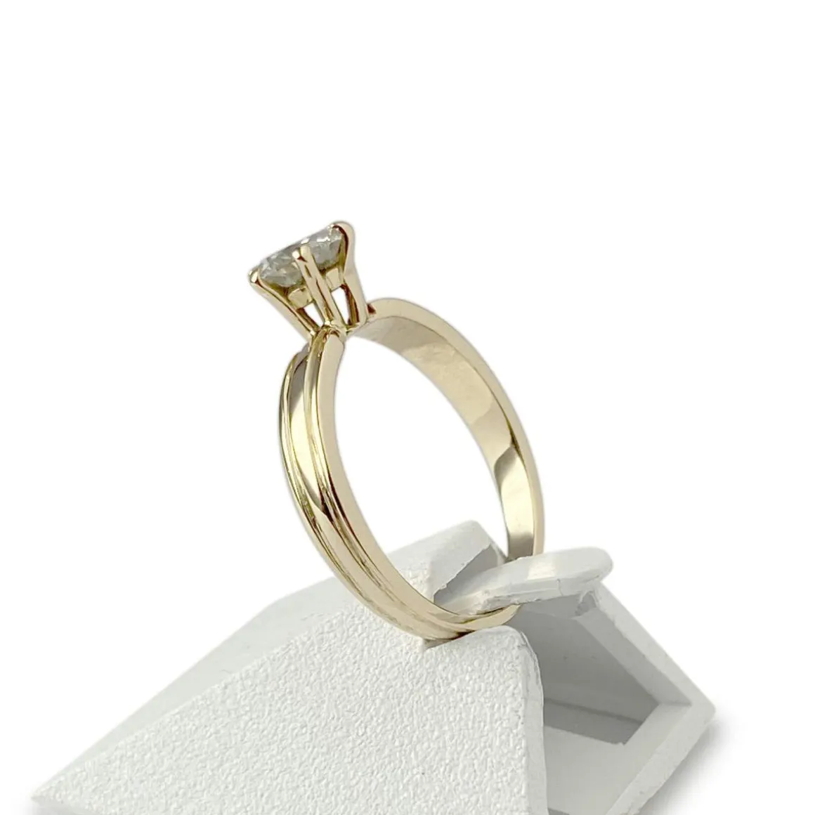 Solitaire d'occasion or 750 jaune diamant