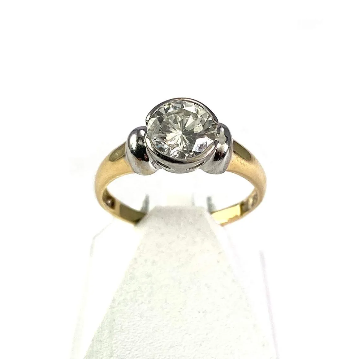 Solitaire d'occasion or 750 2 tons diamant