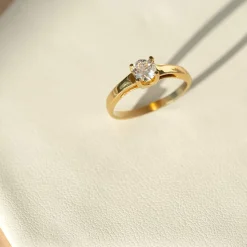 Solitaire or jaune 750 diamant synthétique 0.23 carat